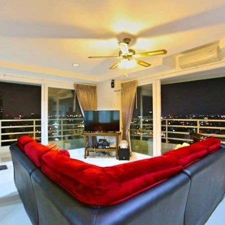View Talay 6, 2 Bedrooms, Pattaya City Centre, Beach Road Extérieur photo