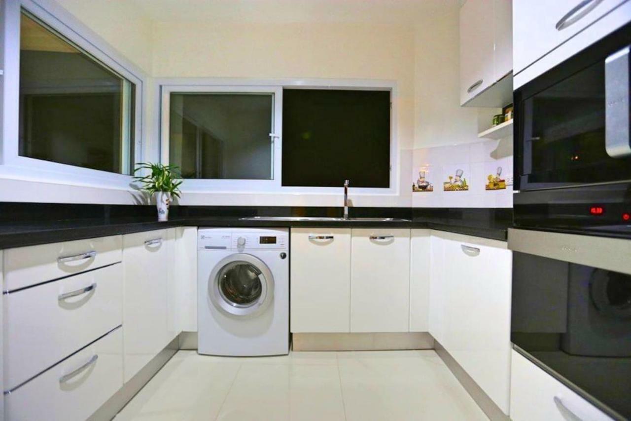 View Talay 6, 2 Bedrooms, Pattaya City Centre, Beach Road Extérieur photo